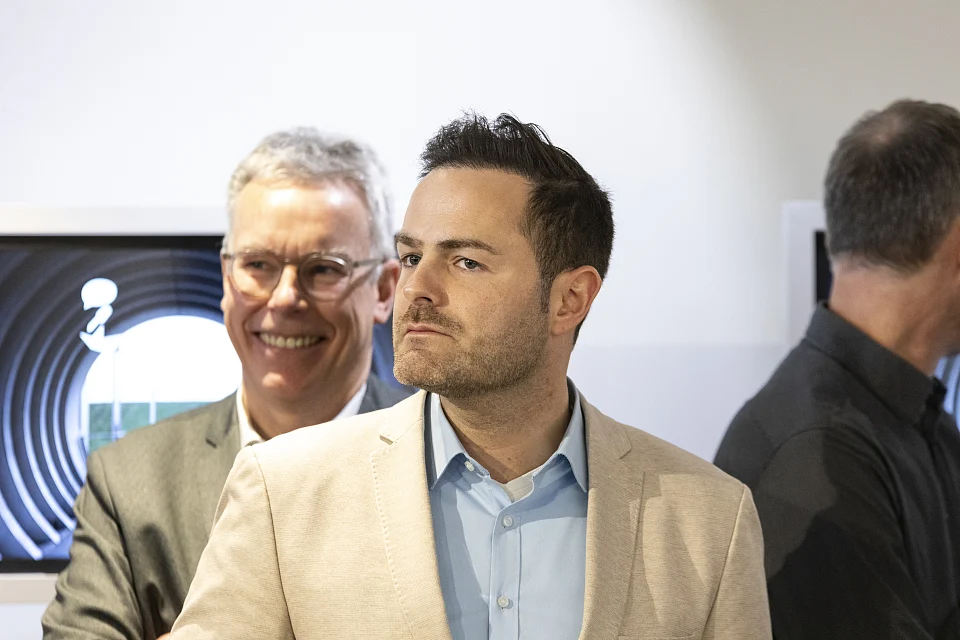 Menschen beim Besuch der 1. IBA-Werkstatt